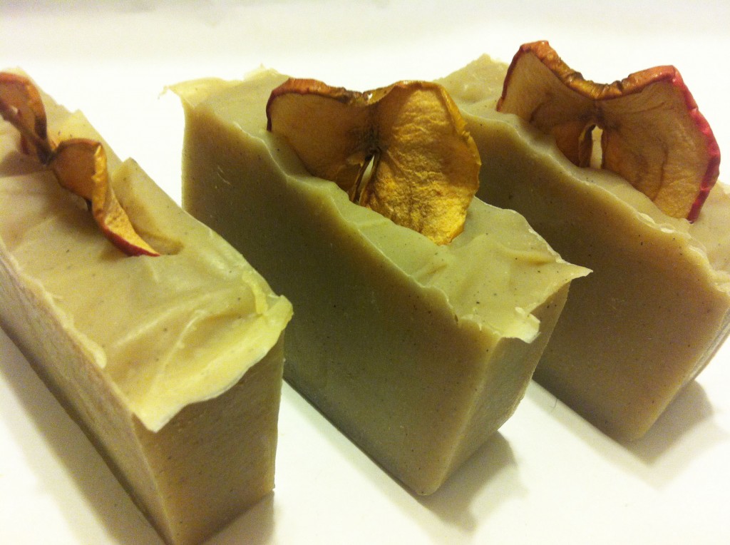 Cinnamon Apple Cider Soap