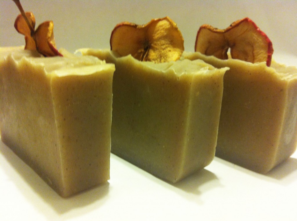 Cinnamon Apple Cider Soap