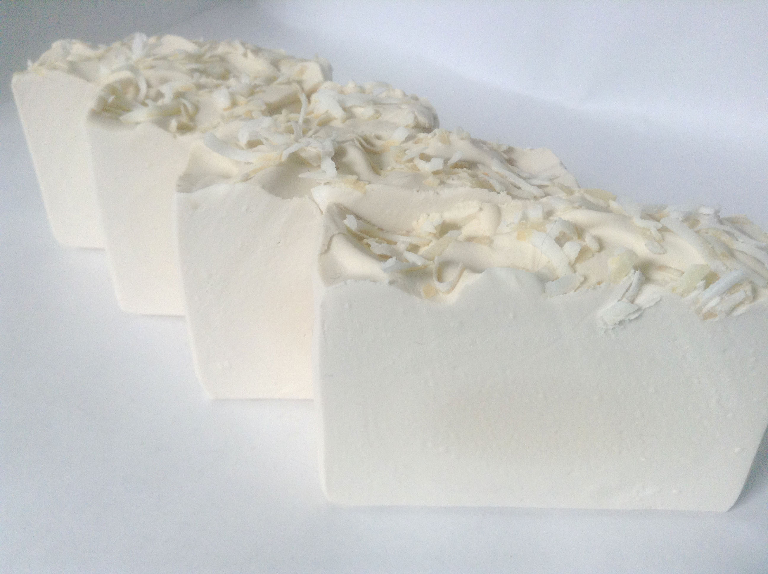 Is Creamy Lightly Colored Hot Process Goat's Milk Soap Possible?